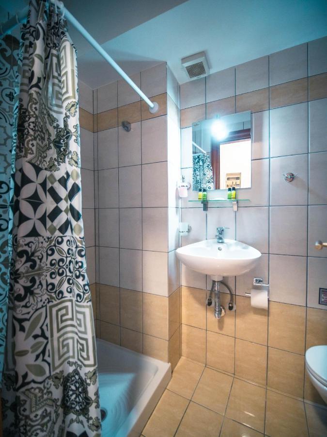 Menta Retro - Central Spot Apartments 볼로스 외부 사진