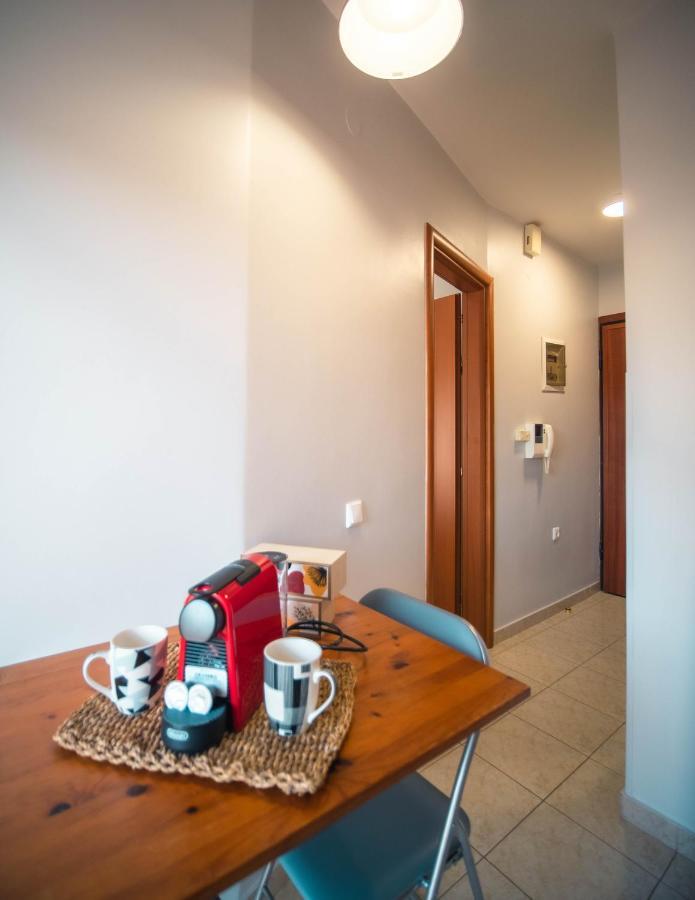 Menta Retro - Central Spot Apartments 볼로스 외부 사진